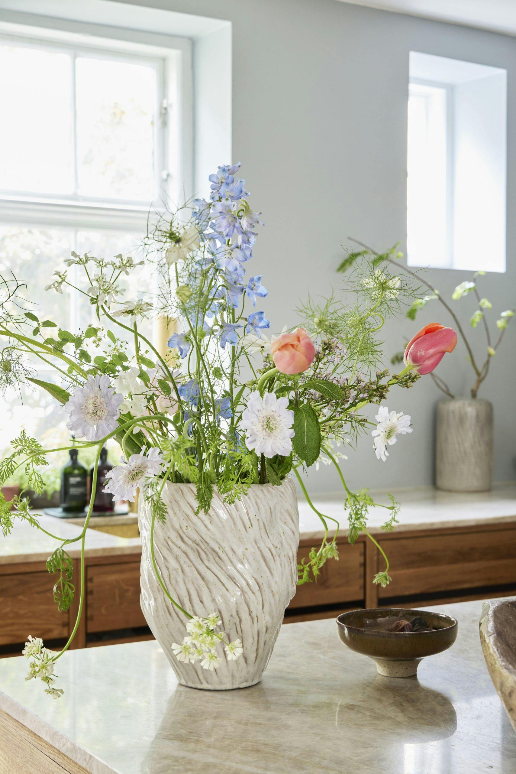 Blomster på kjøkken Blomster på kjøkken